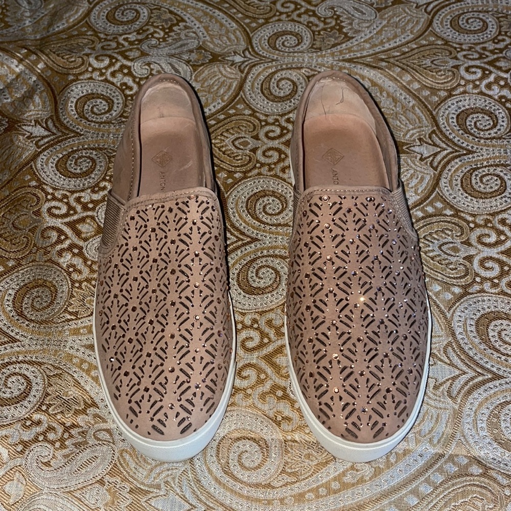 Antonio Melani Shoes Size 7.5
